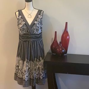 Amanda Lane black and white dress. Size 12.